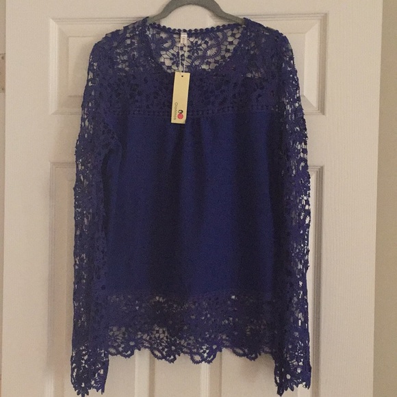 Tops - Blue lace detail top